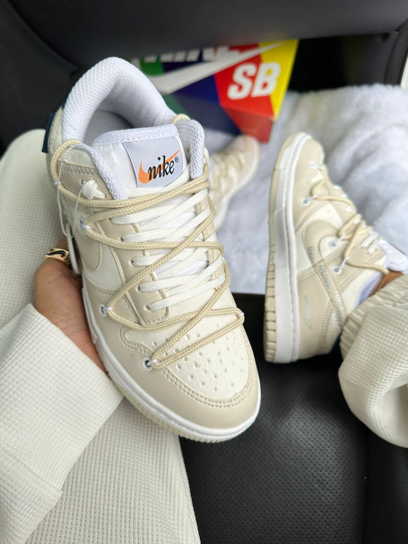 Tênis Nike Dunk Low Off 50